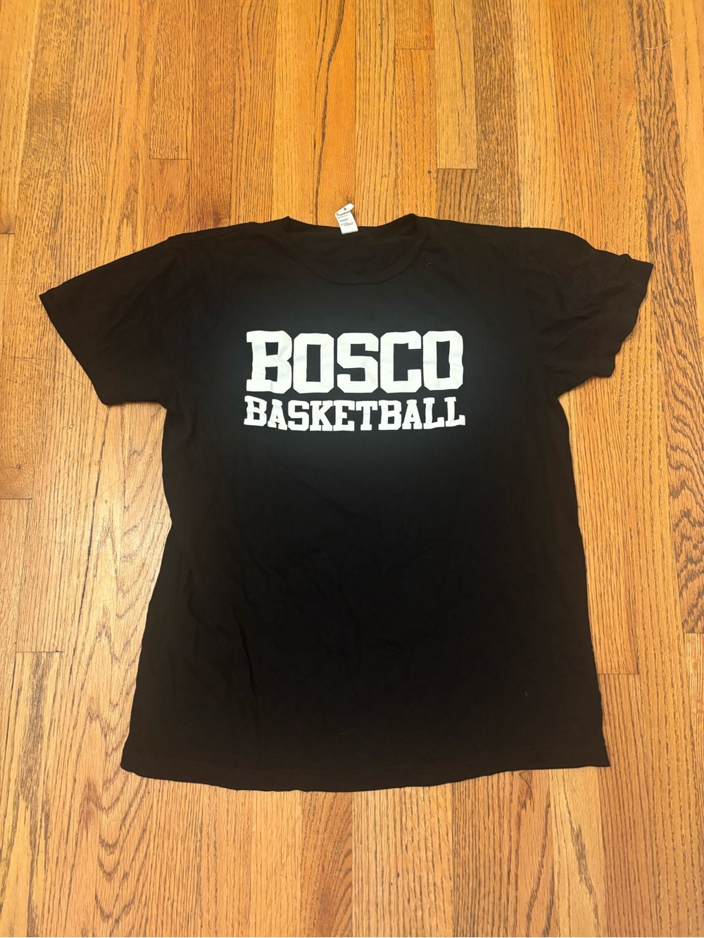 St John Bosco Braves High School Basketball T-Shirt Adult Size M NEW